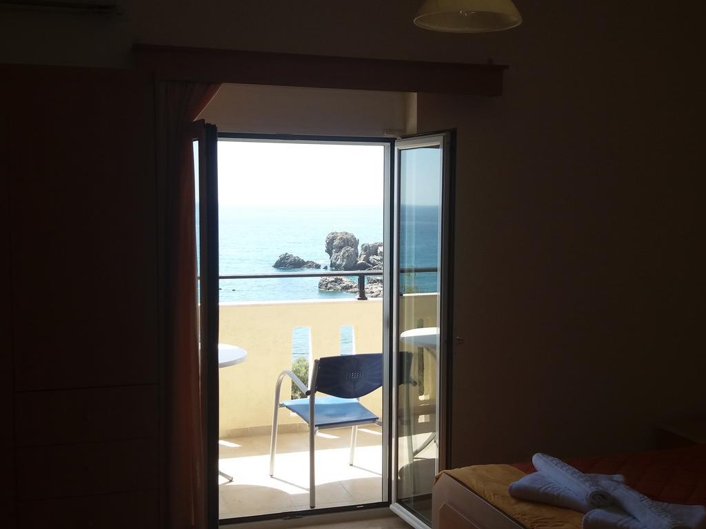 Apartamento Virgin Mary Rodakino Exterior foto